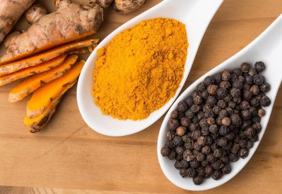 The Synergistic Benefits of Combining Curcumin and Piperine